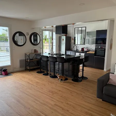 Villayam Maison Vue Sur Avec Piscine 10m Chauffée Classée 3 étoiles *