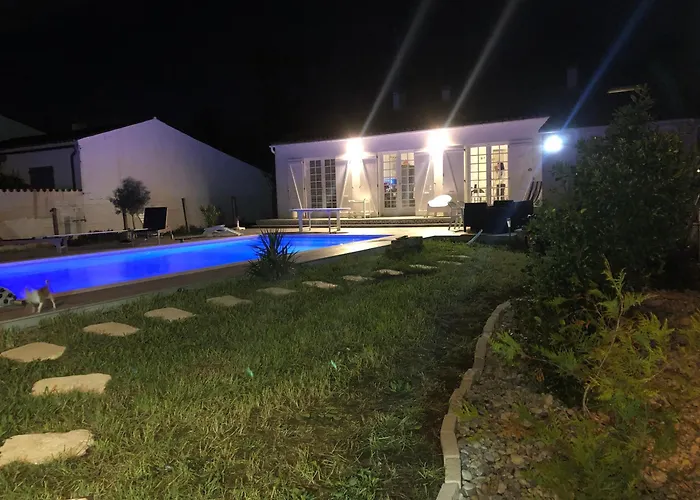 Сasa de vacaciones Villayam Maison Vue Sur Avec Piscine 10m Chauffée Classée 3 étoiles *