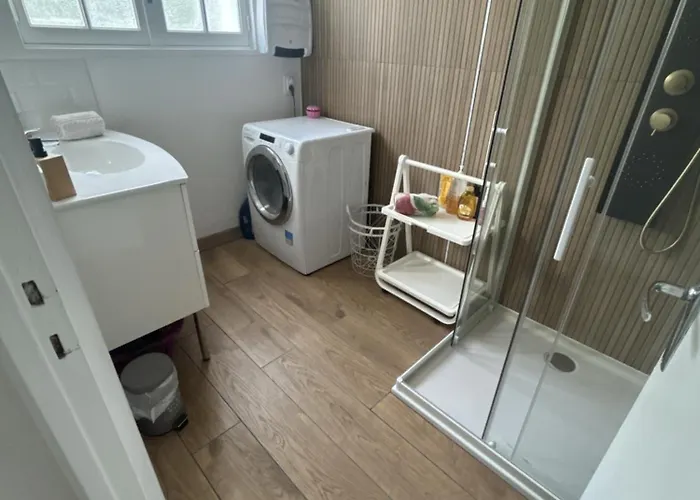 Сasa de vacaciones Villayam Maison Vue Sur Avec Piscine 10m Chauffée Classée 3 étoiles *